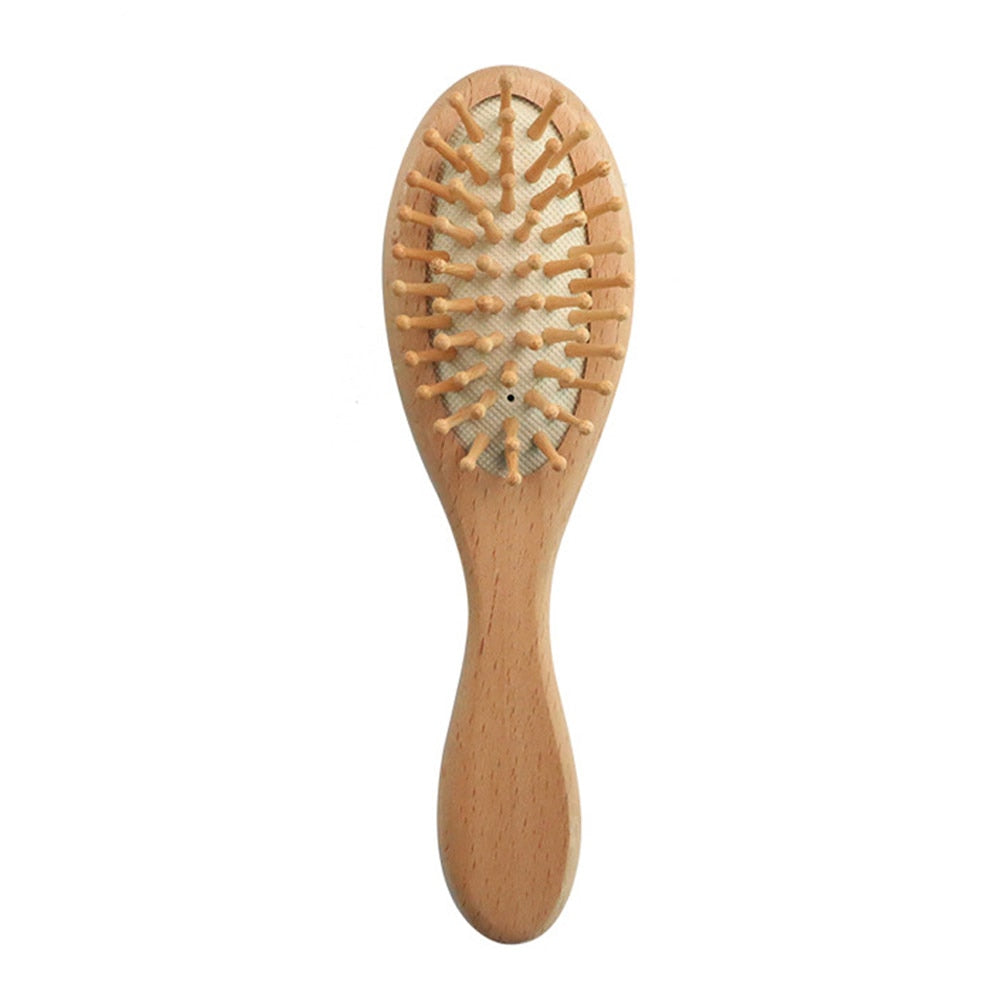 wootswood-brosse-massage-cuire-chevelu-peau-bébé
