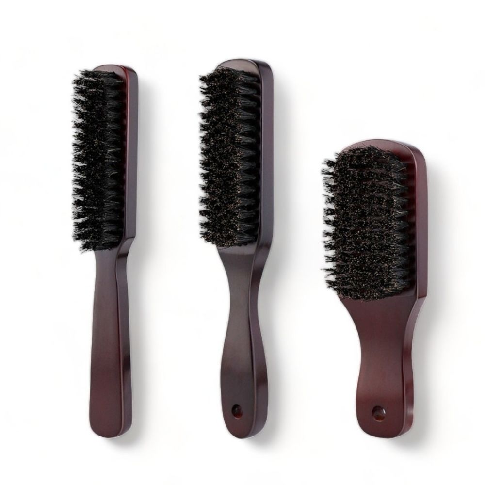 wootswood-Coiffure-barbe-brosse-lissage-poils-sanglier